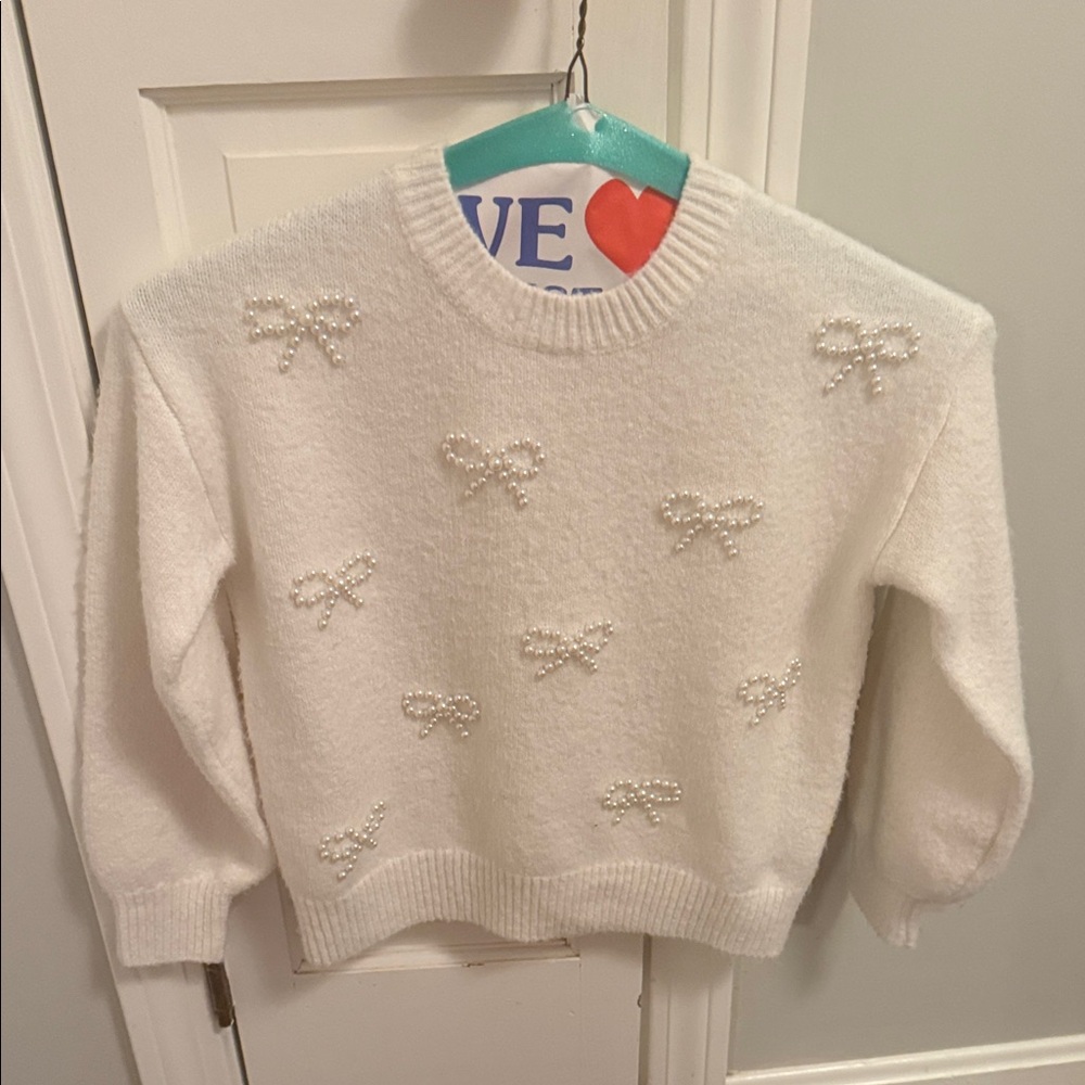 Pearl Bow Crewneck Sweater - White